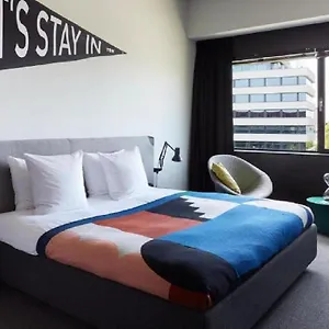 Hotel The Social Hub West 4 Star ****